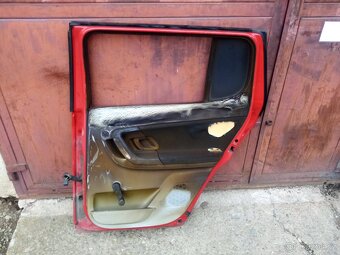 Škoda Fabia II - Zadní boční dveře - 6