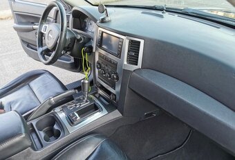 Jeep Grand Cherokee 3,0 CRD S-Limited 4x4 plná výbava - 6