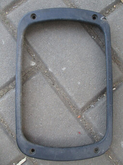 Zadní kryt světla s rámečkem JAWA 350/640, ČZ 180 - 6