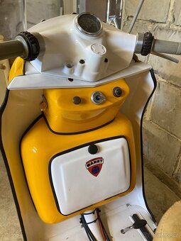 Skůtr Manet S125/03 - 6