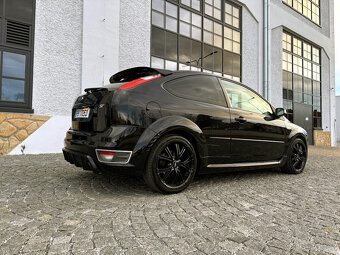 Ford Focus ST 2.5 166kW 5-ti válec - 6