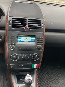 Mercedes Benz A 200 CDI - 6
