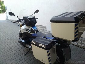 BMW r1200r lc - 6