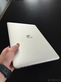 Apple MacBook Pro 15" Mid2015 i7 16GB RAM, 256GB SSD - 6
