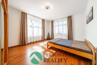 Prodej rodinného domu s restaurací, 616 m2 - Mariánské Lázně - 6