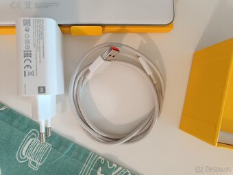 POCO F3 6/12 gb - 6