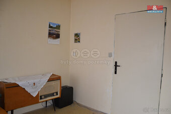 Prodej bytu 3+1, 68 m², Náchod, ul. Běloveská - 6