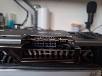 SAPPHIRE NITRO+ Radeon RX 7800 XT GAMING OC 16GB - 6