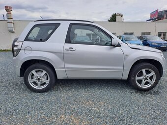 Suzuki Grand Vitara 1.6i 16V 4x4 - 6
