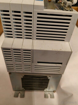 Servořízení Lenze EVS9326-ET s technologií servo PLC 11KW - 6