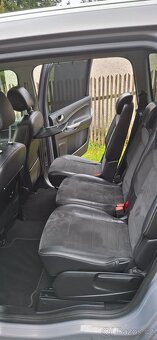 Ford Galaxy,2.2 TDCI, TITANIUM ,147 KW,7 míst,webasto,,pano - 6