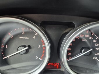 Mazda 6 2.0 nafta 245 tisíc najeto. - 6