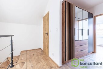 Prodej rodinného domu se dvěma samostatnými byty 214 m² Brno - 6