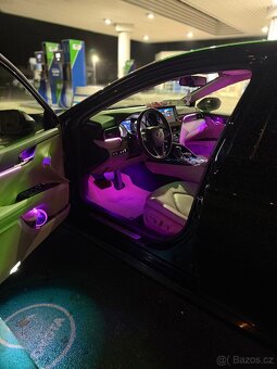 Do pronájmu Toyota Camry - 6