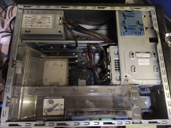 HPE ML 30 Gen9 4 LFF Model - 6