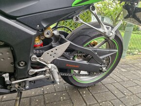 Kawasaki ZX-6R - 6