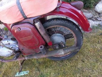 Jawa-Čz 150/352 - 6