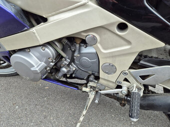 Kawasaki ZZR 600, r.v.1997 72 kW, najeto 38000 km, stk 10/27 - 6