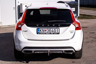 Volvo V60 Cross Country D4 2.4 AWD Automat - 6