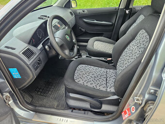 Prodám Škoda Fabia I Combi 1,2 Htp 47Kw 2006 - 6