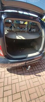 Prodám Hondu fr-v 2,2cdi 6 míst - 6