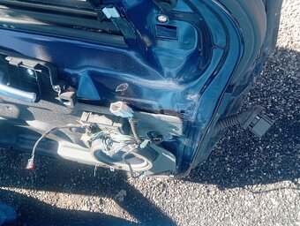 FORD MONDEO IV, MONDEO 4, MK4,  KOMBI .. DVEŘE L.P. A L.Z. - 6