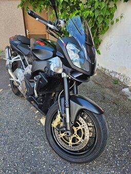 Aprilia Tuono 1000R - 6