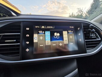 Peugeot 308 SW 1,6 BlueHdi - 6