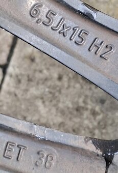 15" 5x100 6,5j et 38 alu 185/60r15 zimní sada - 6