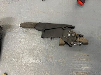 Audi A4 B7 Avant 2.0TFSi veškeré náhradní díly - 6