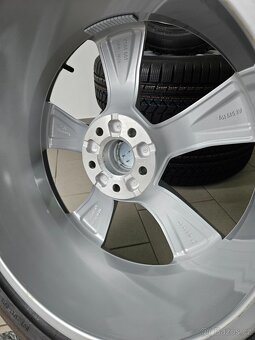 Orig. Audi Q5 Zimní Continental 235/55/19 - 6