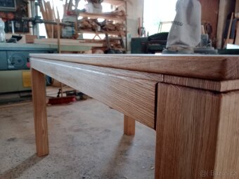 Jídelní stůl dub masiv - 6