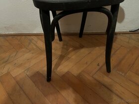 3 stare zidle k rekonstrukci - 6