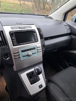 ND z Toyota Corolla Verso 1.8 16V 95kW r.v. 2006 - 6