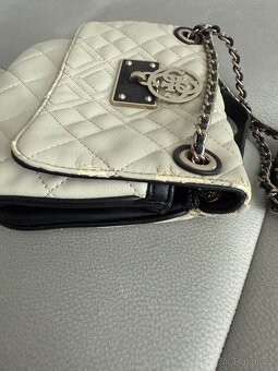 Kabelka Guess - 6