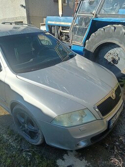 Škoda octavia 2 2,0 TDi - 6