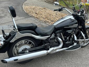 Yamaha XV 1900 A Midnight Star - 6