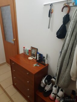 Hledám spolubydlící - 6