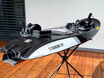 Jetsurf Titanium DFi 2023 - 18 mth - 6