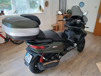 Piagio MP3 500 - 6