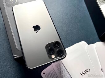 iPhone 11 Pro 256 GB - 6
