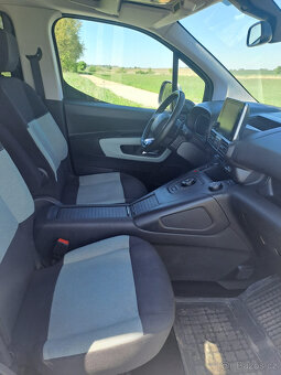 Citroen Berlingo 1,5 Blue HDi EAT8 plná výbava odečet DPH - 6