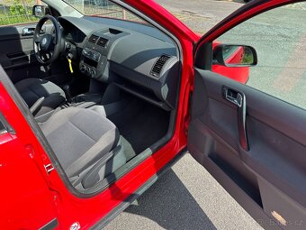 VW POLO IV 1.9 SDi 5dvéř. r.v. 2002 - 6