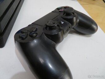 Herní konzole SONY PlayStation 4 Pro - 1TB CUH-7116B - 6