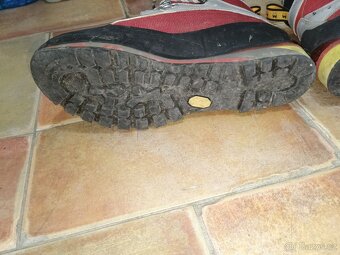 Prodám GARMONT pohorky - 6