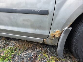 Ford focus 1.6 tdci - 6