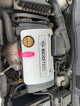 Náhradní díly - Opel Astra 1.6i 74kW r.v. 2000 - 6