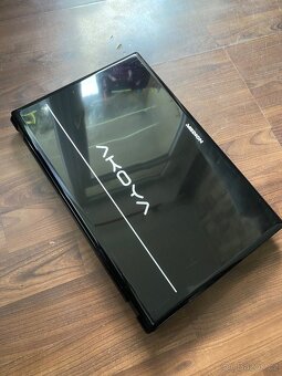 Medion AKOYA AMD E-450 / zánovní baterie - 6