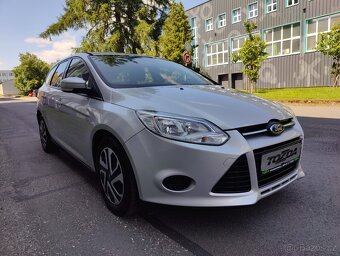 Ford Focus 1,0 ecoboost /servis/pneu/ČR - 6