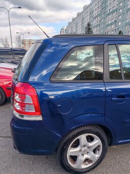 Opel Zafira 1,9 CDTi, 7 míst - 6